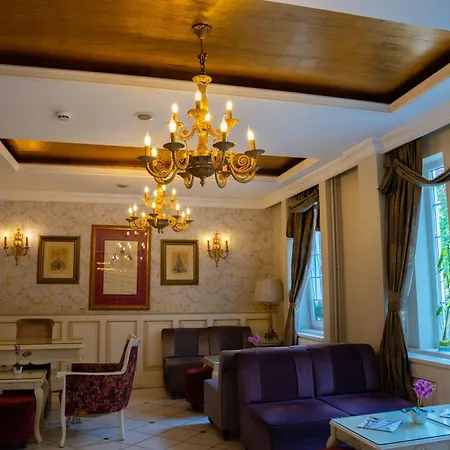 Avicenna Sultanahmet 3*