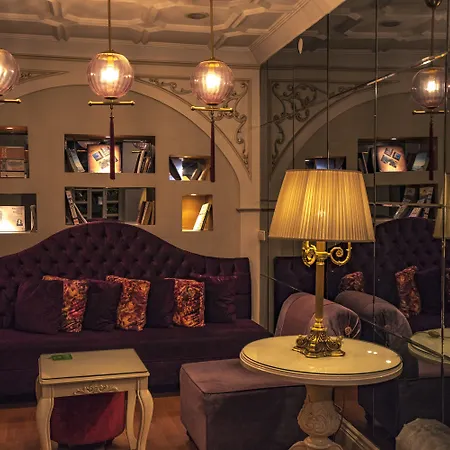 Hotel Avicenna Sultanahmet 3*