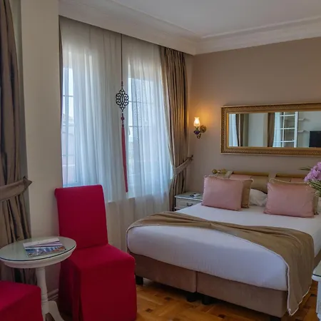 Avicenna Sultanahmet 3*