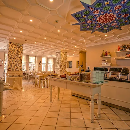 Avicenna Sultanahmet Hotel 3*