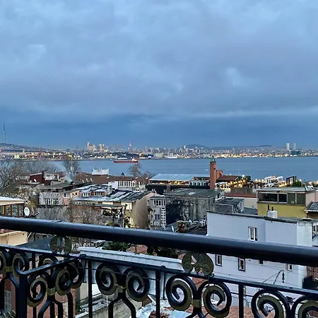 Avicenna Sultanahmet Отель